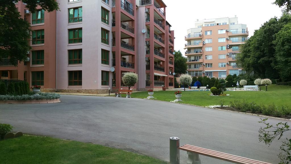 Luxury Sunrise Complex Apartment Golden Sands Exterior foto